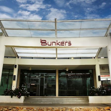 Bb Bunkers Albergue Santubong Exterior foto