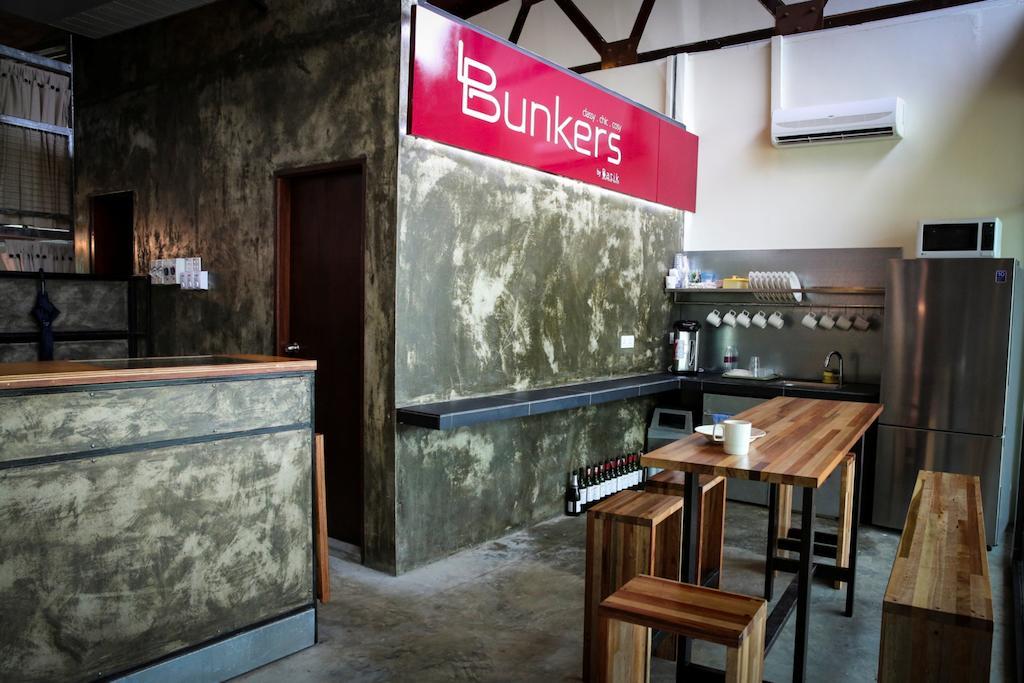 Bb Bunkers Albergue Santubong Exterior foto