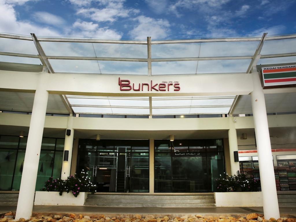 Bb Bunkers Albergue Santubong Exterior foto
